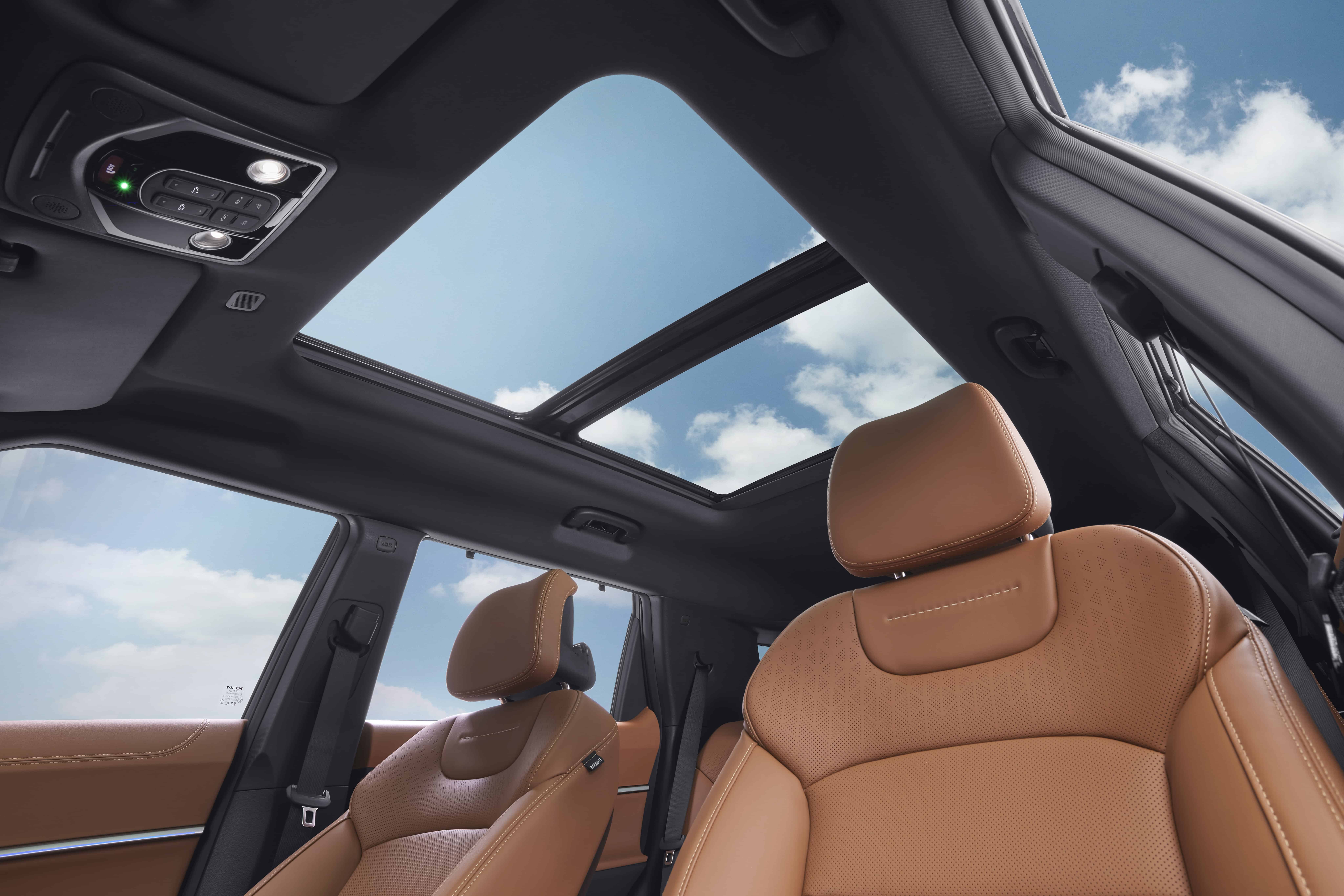 Torres Hybrid Panoramic Sunroof Interior